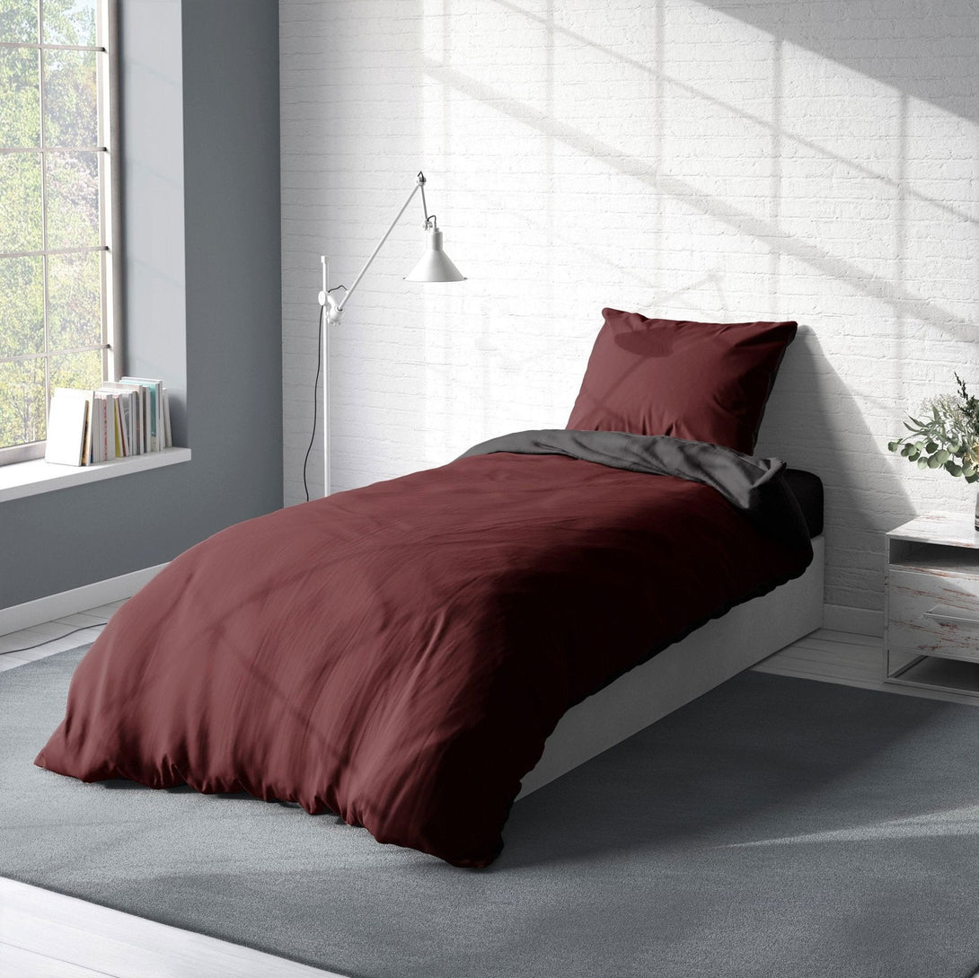 One Home Bettwäsche 155x220 cm bordeaux rot anthrazit Uni Übergröße Wende Microfaser