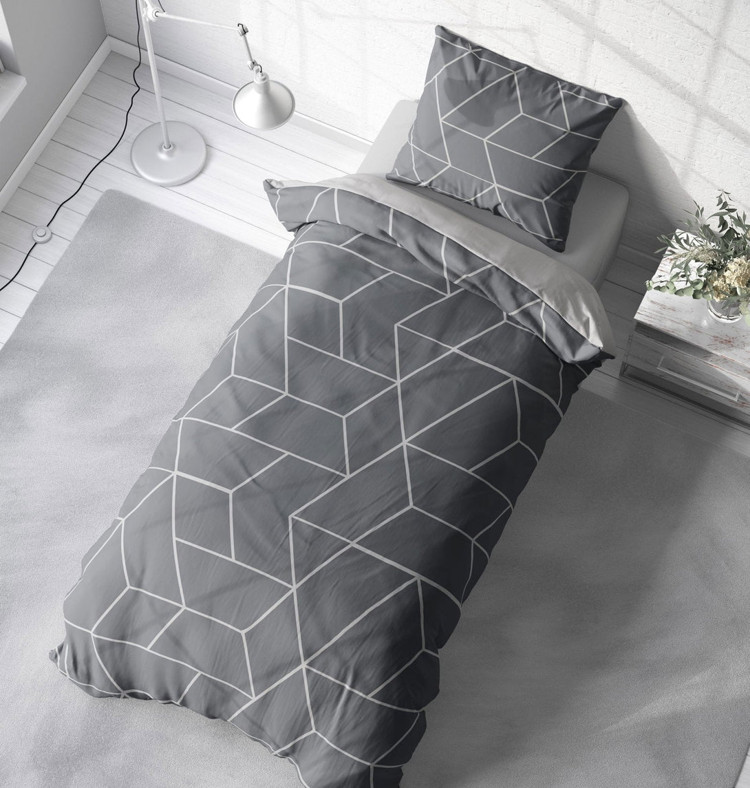One Home Bettwäsche 155x220 cm geometrisch grau anthrazit modern Übergröße Microfaser