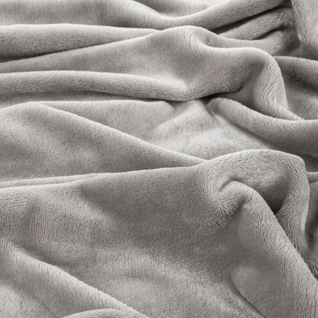 One Home Kuscheldecke Flauschig 150x200 cm grau warm kuschelig weich Nicki Fleecedecke