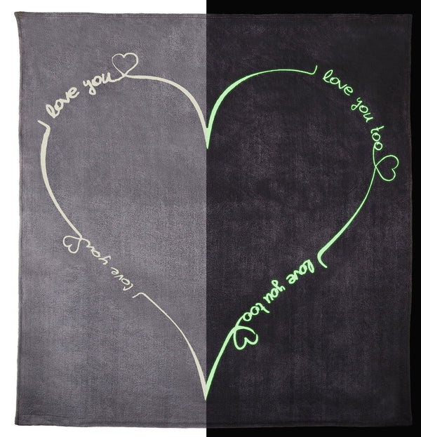 One Home Kuscheldecke Tagesdecke Love You Herz Grau Glow in the Dark Kuschelig Flauschig