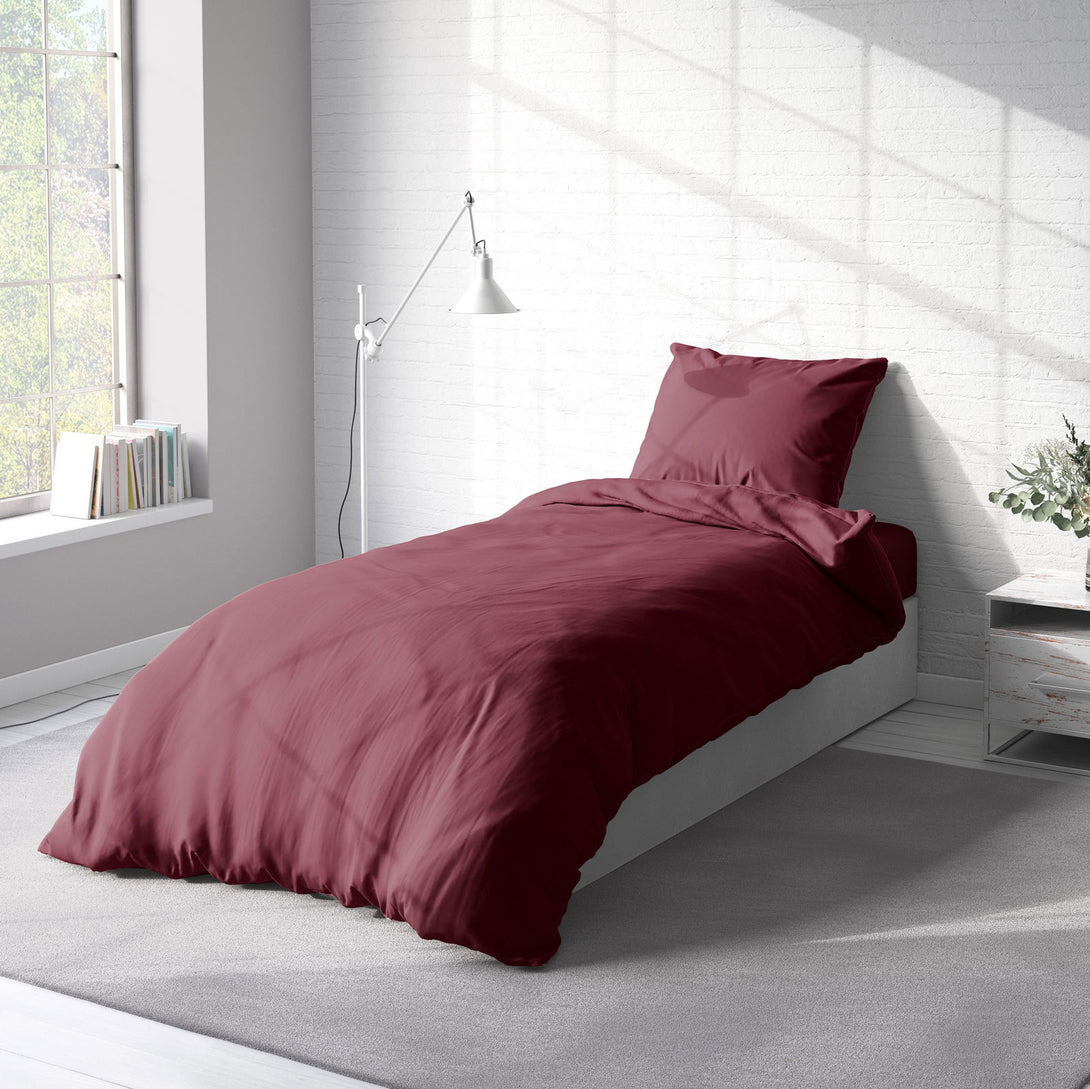 One Home Uni Bettwäsche 155x220 cm bordeaux rot Einfarbig Renforce Baumwolle Übergröße