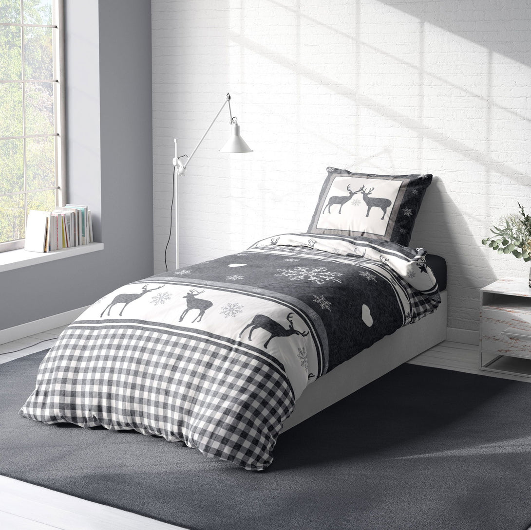 One Home Winter Bettwäsche 135x200 cm Rentiere Hirsch anthrazit grau Flausch Thermofleece