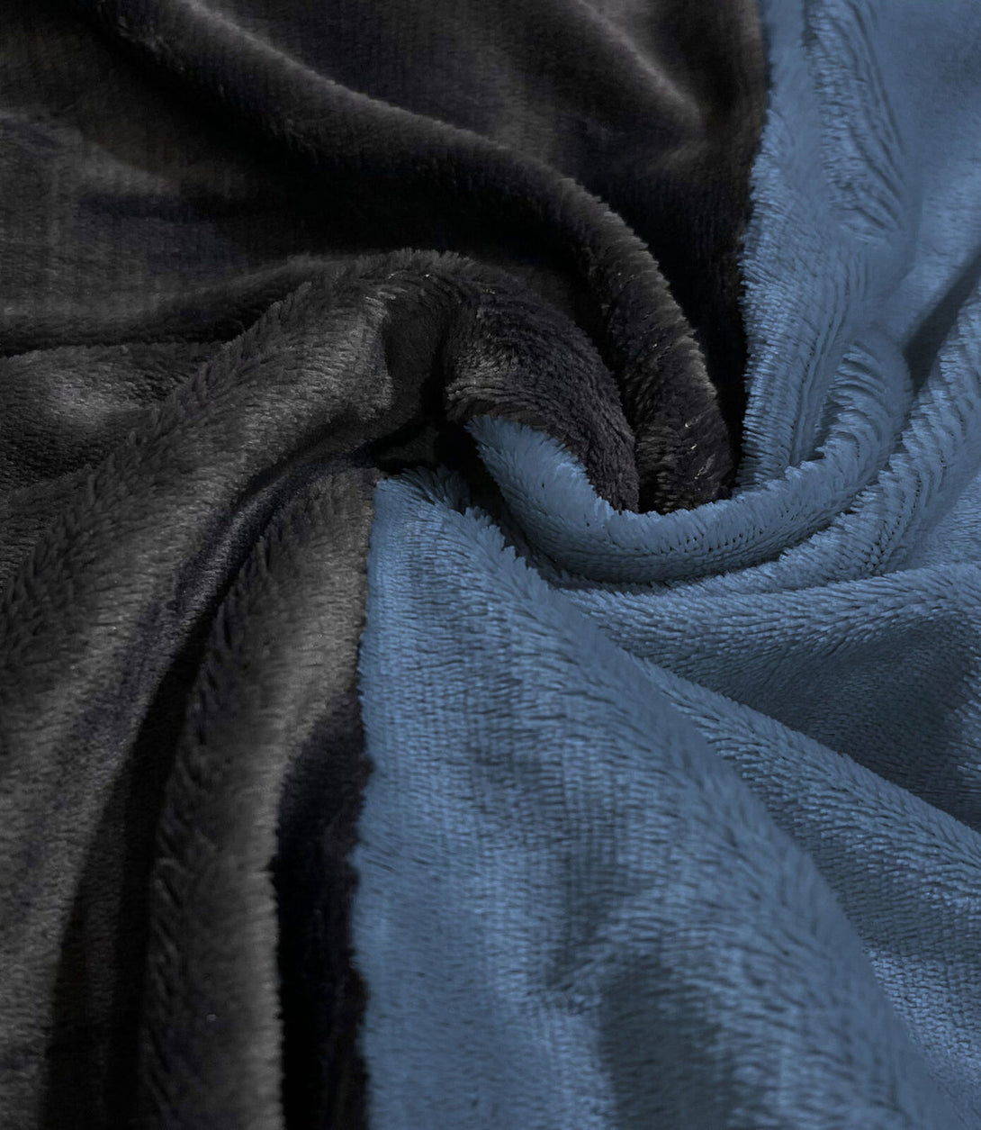 One Home Winter Bettwäsche 200x200 cm Teddy Plüsch Nicki Uni dunkelblau Fleece Doppelbett