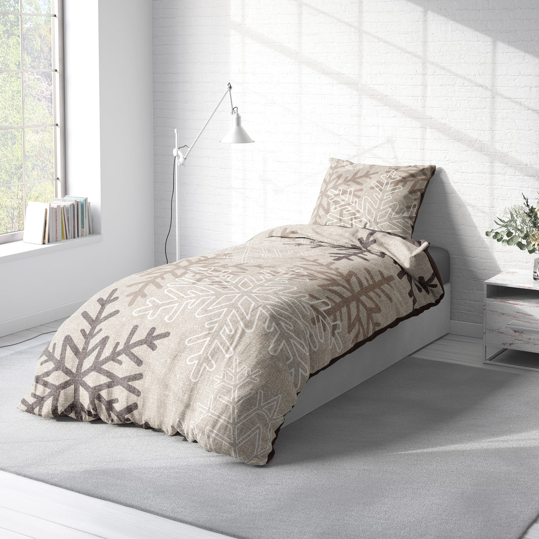 One Home Biber Bettwäsche 135x200 cm Schneeflocken Kristalle beige Winter Warm Baumwolle